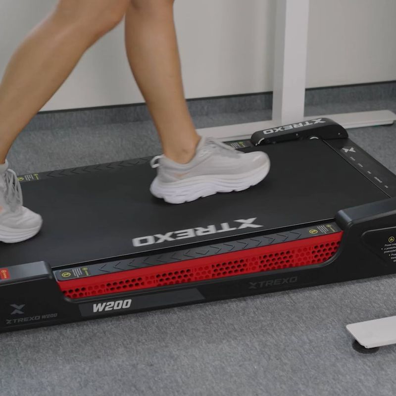Bieżnia elektryczna XTREXO Walking Pad W200 17